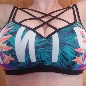 Victoria's Secret PINK Ultimate Push Up Sports Bra